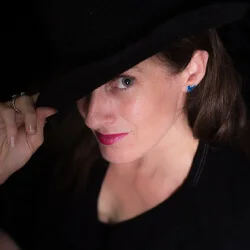 Autora – Carolina Carbonell