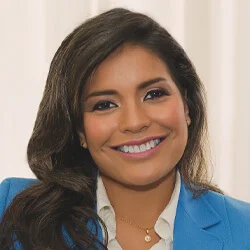 Autora – Solangel Santiago Chavez