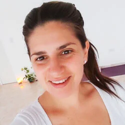 Autora – Ali Gómez  Stockli