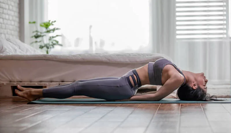 Matsyasana (postura del pez)